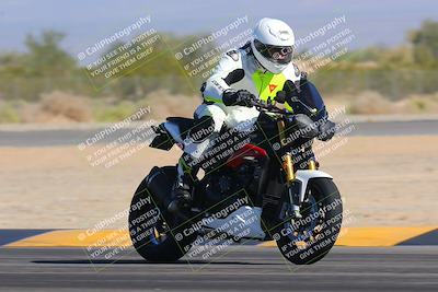 media/Nov-06-2023-Moto Forza (Mon) [[ce023d0744]]/4-Beginner Group/Session 3 (Turn 2)/